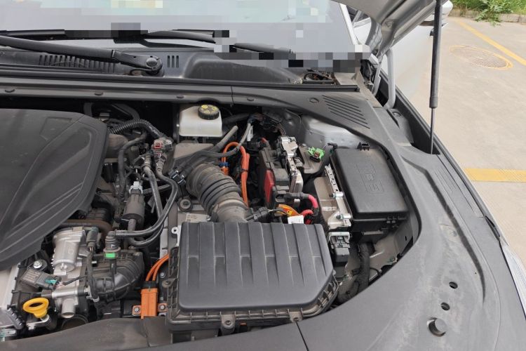 Used Geely Galaxy 8 2025 130km EM-P Exploration Edition Engine Bay Left