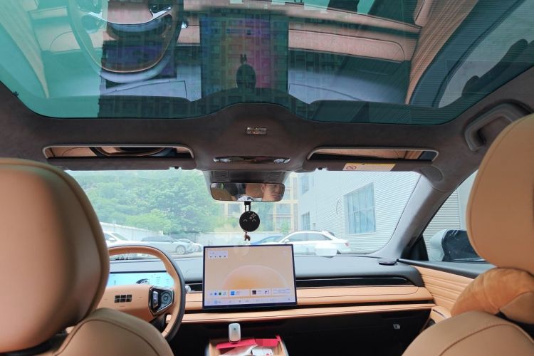 Used Geely Galaxy 8 2025 130km EM-P Exploration Edition Headliner