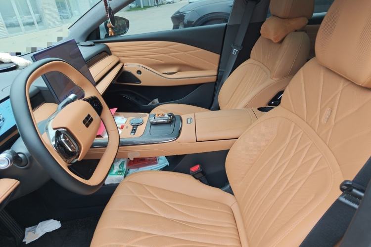 Used Geely Galaxy 8 2025 130km EM-P Exploration Edition Left Front Seat