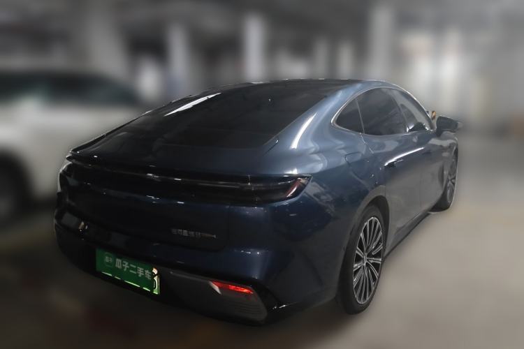 Used Geely Galaxy 8 2025 130km EM-i Flagship Edition Rear Right 45 Deg