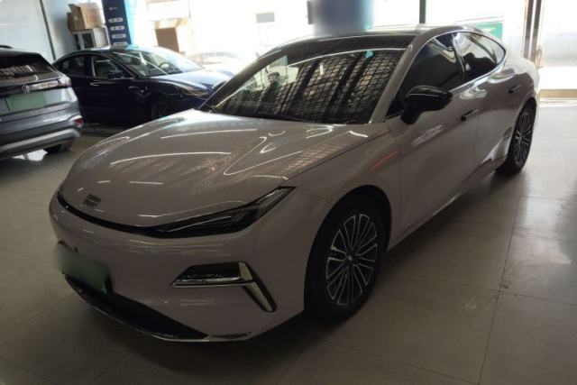 Used Geely Galaxy 8 2025 130km EM-i Deluxe Edition
