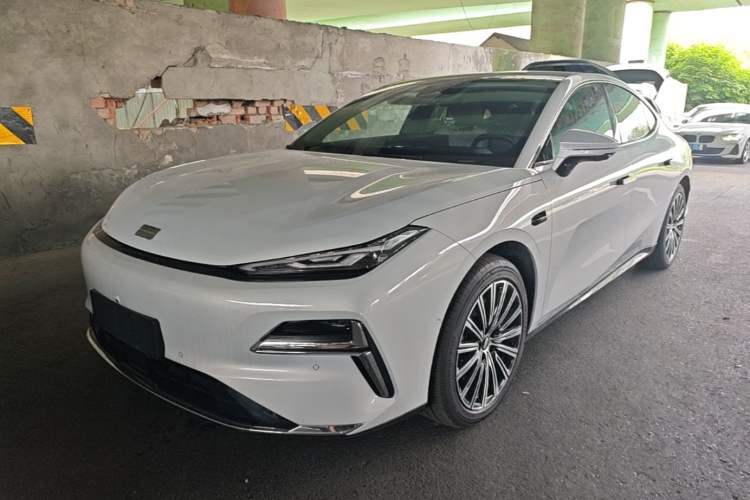 Geely Galaxy 8 2025 130km EM-i Flagship Edition de segunda mano Guazi used car, China used car export, Used car for sale, Used  cars, Cheapest cars for sale