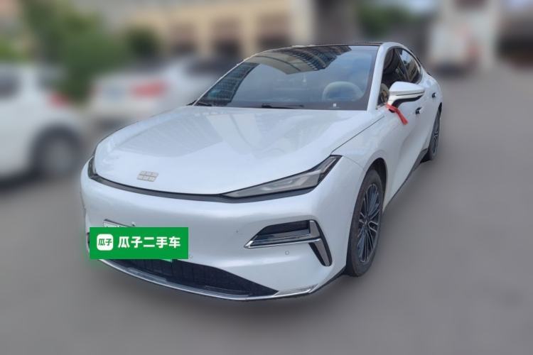 Used Geely Galaxy 8 2025 130km EM-i Deluxe Edition Guazi used car, China used car export, Used car for sale, Used  cars, Cheapest cars for sale
