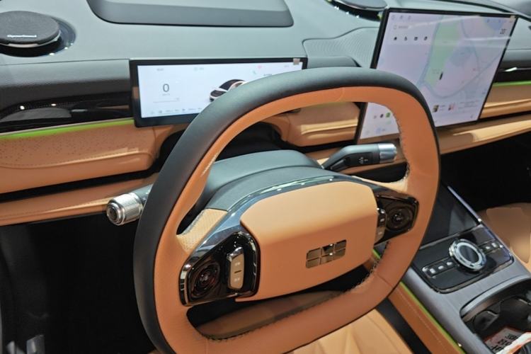 Used Geely Galaxy 8 2025 130km EM-P Starship Edition Center Console