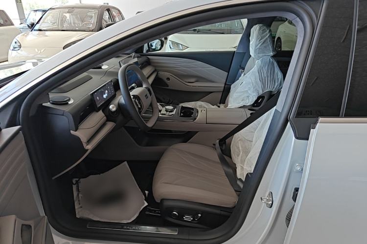Used Geely Galaxy 8 2025 130km EM-P Starship Edition Driver Seat