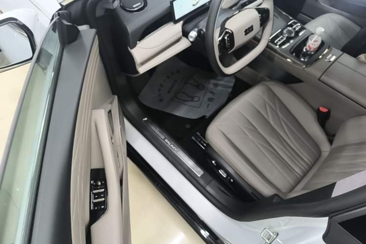 Used Geely Galaxy 8 2025 130km EM-P Starship Edition Driver Seat