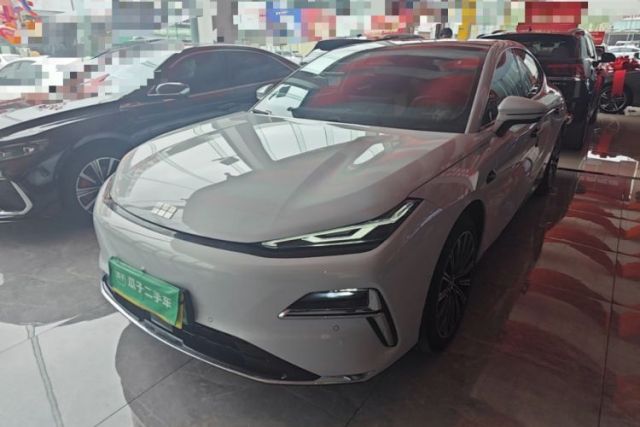 Used Geely Galaxy 8 2025 130km EM-P Exploration Edition