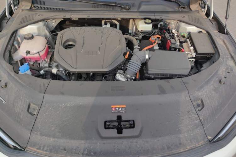 Used Geely Galaxy 8 2025 130km EM-i Deluxe Edition Engine Bay
