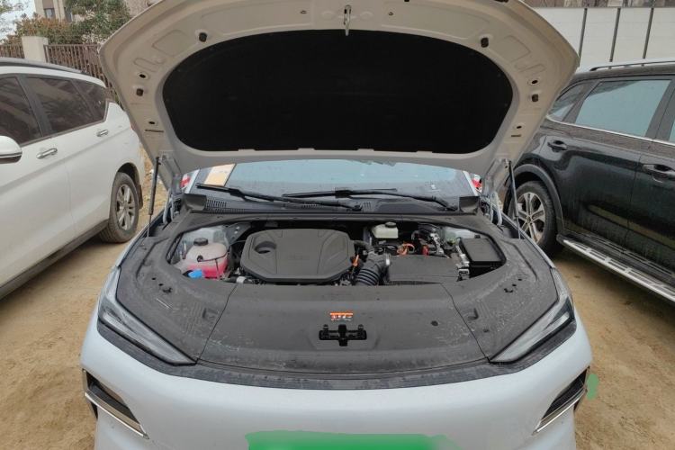Used Geely Galaxy 8 2025 130km EM-i Deluxe Edition Engine Bay