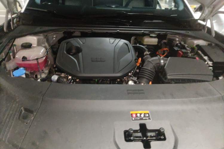 Used Geely Galaxy 8 2025 130km EM-i Prestige Edition Engine Bay