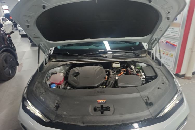 Used Geely Galaxy 8 2025 130km EM-i Deluxe Edition Engine Bay