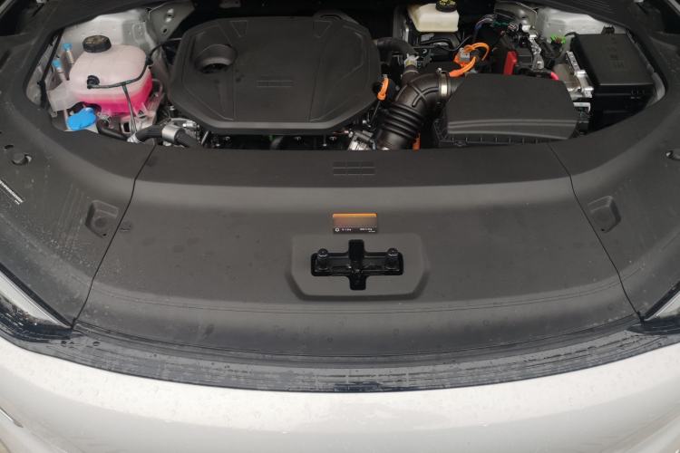 Used Geely Galaxy 8 2025 130km EM-i Flagship Edition Engine Bay