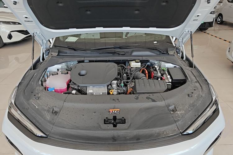 Used Geely Galaxy 8 2025 130km EM-P Starship Edition Engine Bay