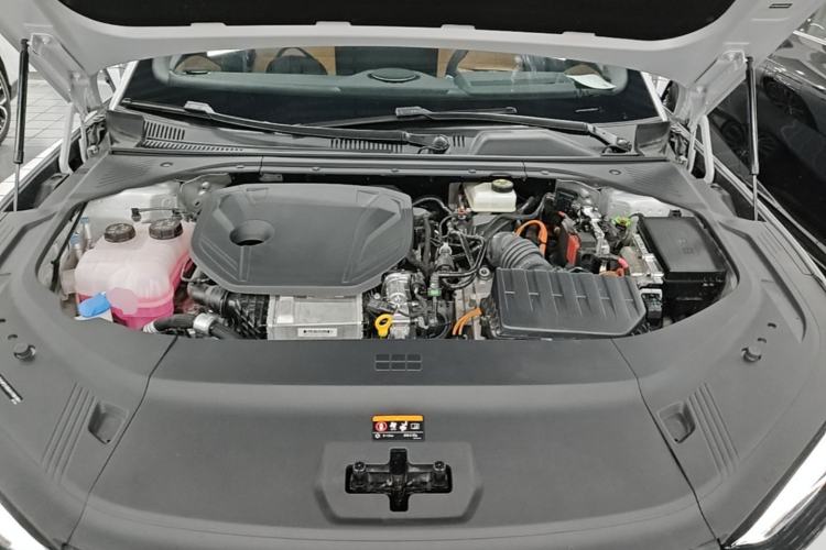 Used Geely Galaxy 8 2025 130km EM-P Starship Edition Engine Bay
