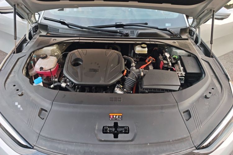 Used Geely Galaxy 8 2025 130km EM-i Flagship Edition Engine Bay