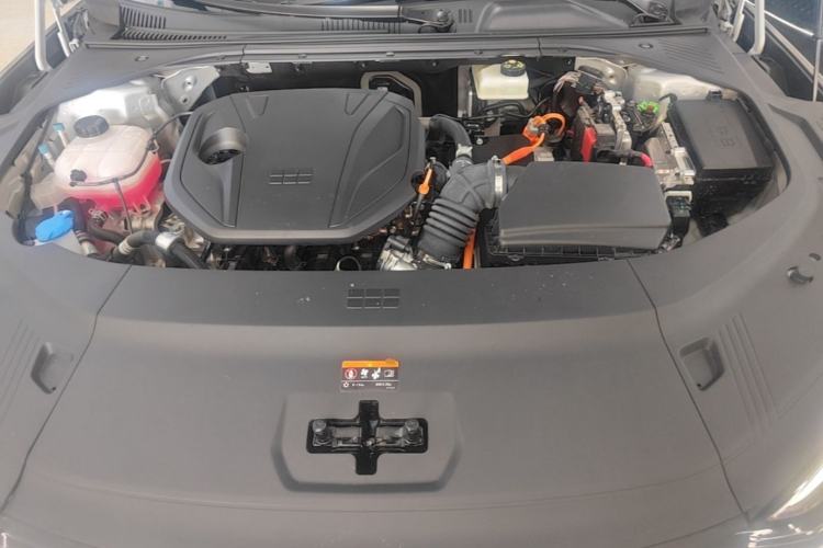 Used Geely Galaxy 8 2025 130km EM-i Prestige Edition Engine Bay