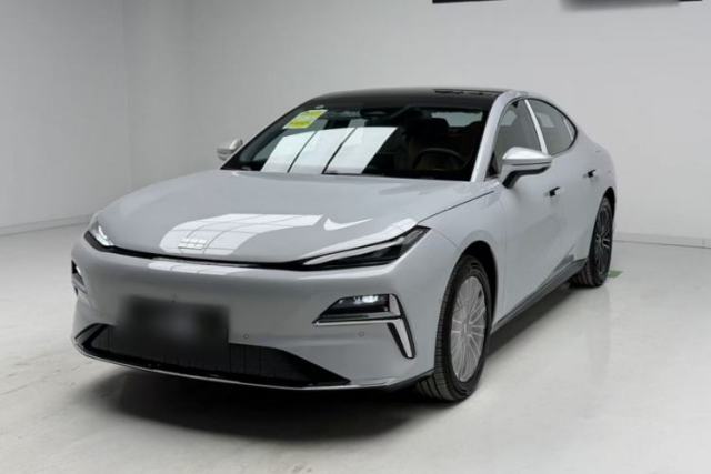 Used Geely Galaxy 8 2025 130km EM-i Deluxe Edition