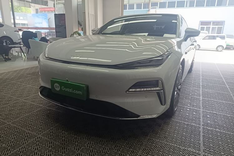 Ojetý Geely Galaxy 8 2025 130km EM-i Flagship Edition Guazi used car, China used car export, Used car for sale, Used  cars, Cheapest cars for sale