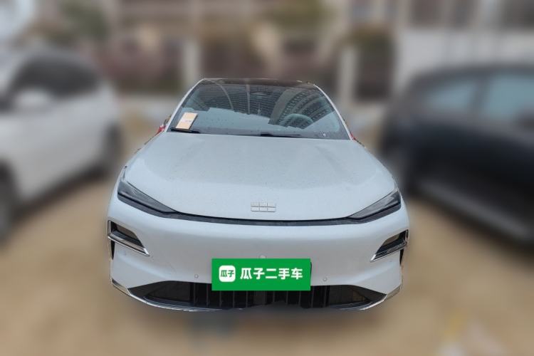 Used Geely Galaxy 8 2025 130km EM-i Deluxe Edition Front