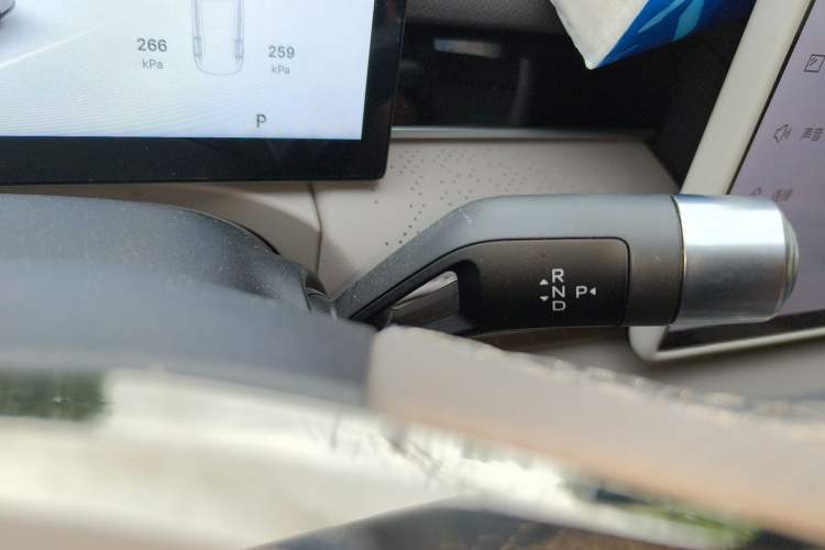 Used Geely Galaxy 8 2025 130km EM-i Deluxe Edition Gear Lever