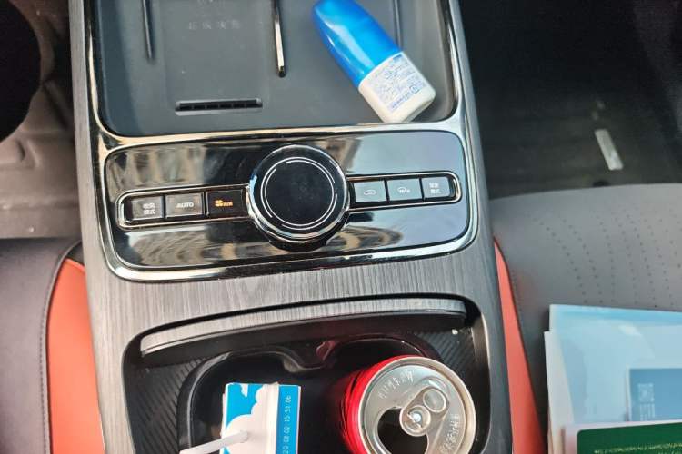 Used Geely Galaxy 8 2025 130km EM-i Flagship Edition Gear Lever