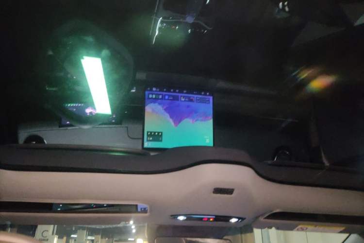 Used Geely Galaxy 8 2025 130km EM-i Prestige Edition Headliner