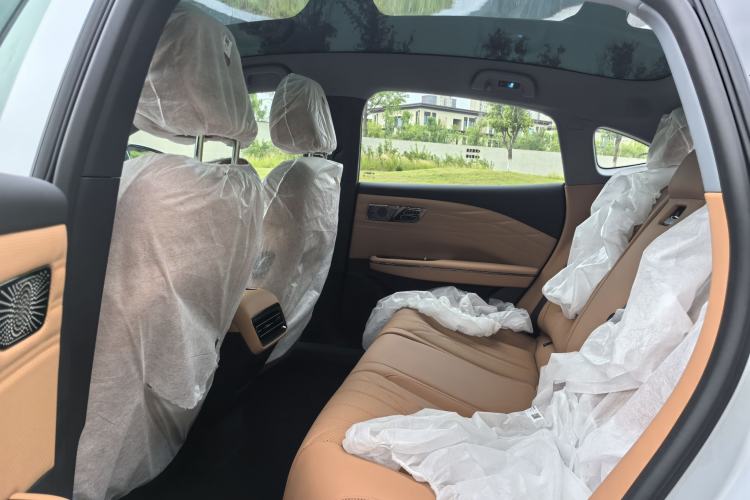 Used Geely Galaxy 8 2025 60km EM-i Luxury Edition Interior 3