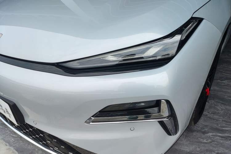 Used Geely Galaxy 8 2025 130km EM-i Deluxe Edition Left Front Headlight
