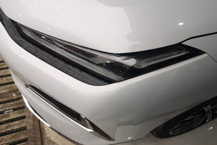 Used Geely Galaxy 8 2025 130km EM-i Flagship Edition Left Front Headlight