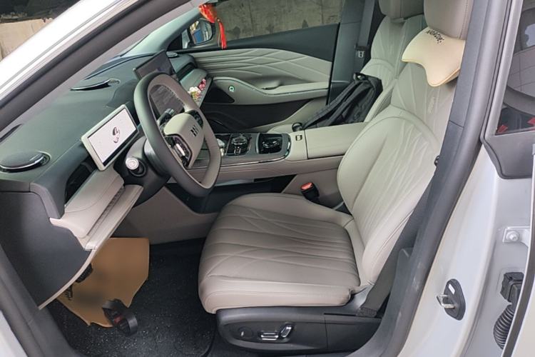 Used Geely Galaxy 8 2025 130km EM-i Deluxe Edition Left Front Seat