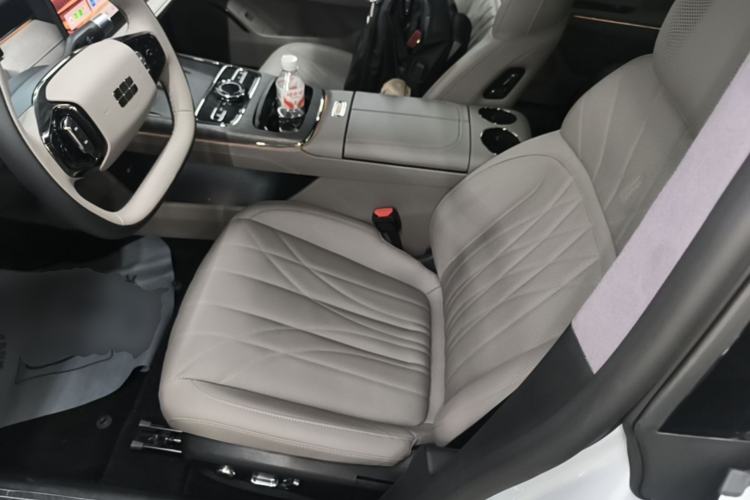 Used Geely Galaxy 8 2025 130km EM-P Starship Edition Left Front Seat