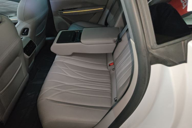 Used Geely Galaxy 8 2025 130km EM-i Flagship Edition Left Rear Seat