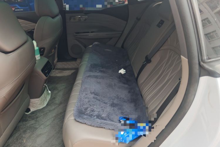 Used Geely Galaxy 8 2025 130km EM-P Exploration Edition Left Rear Seat