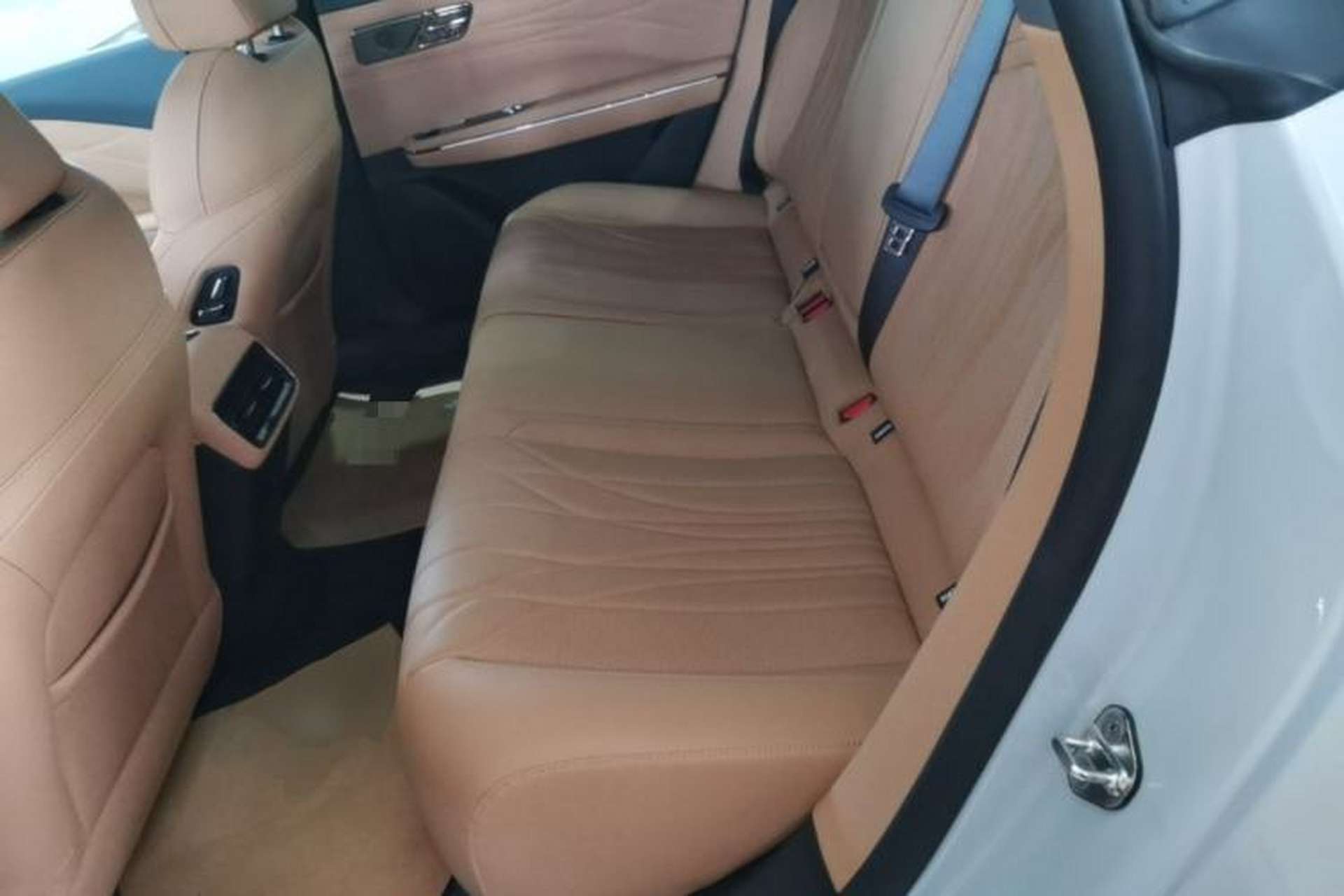Used Geely Galaxy 8 2025 130km EM-i Flagship Edition Left Rear Seat