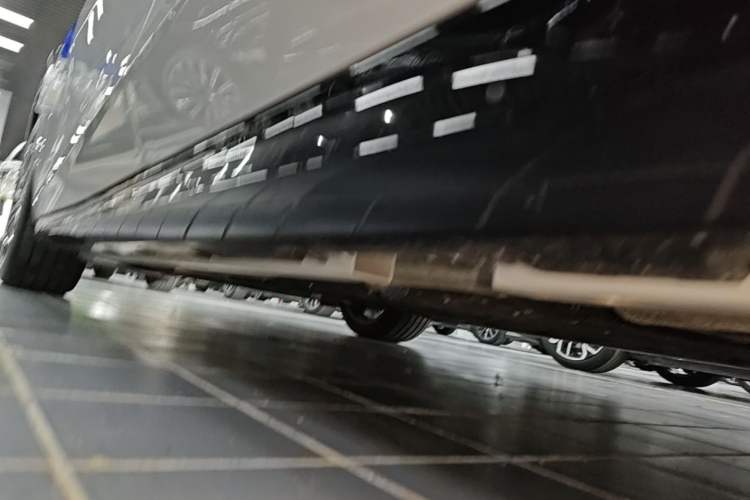 Used Geely Galaxy 8 2025 130km EM-P Starship Edition Left Side Sill