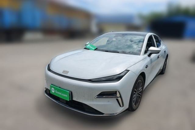 Used Geely Galaxy 8 2025 130km EM-i Prestige Edition