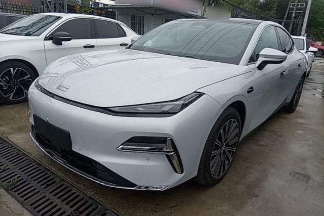 Used Geely Galaxy 8 2025 130km EM-i Flagship Edition