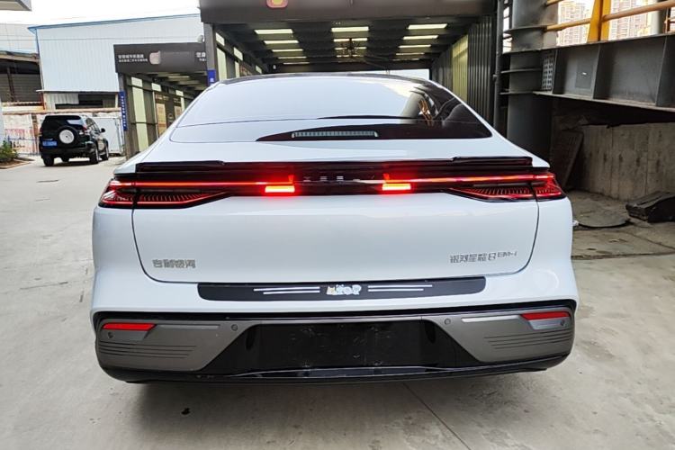 Used Geely Galaxy 8 2025 130km EM-i Deluxe Edition Rear