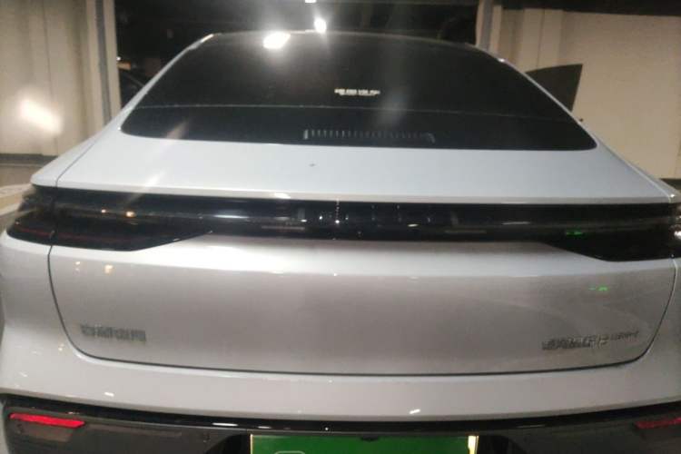 Used Geely Galaxy 8 2025 130km EM-i Prestige Edition Rear