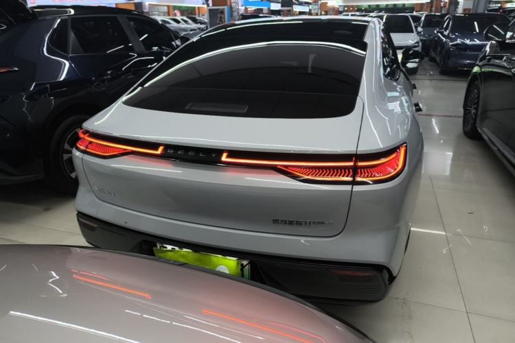Used Geely Galaxy 8 2025 130km EM-P Starship Edition Rear