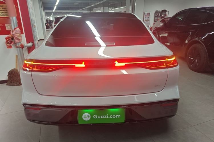 Used Geely Galaxy 8 2025 130km EM-i Deluxe Edition Rear