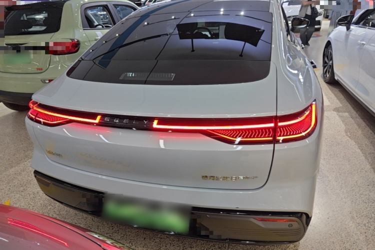 Used Geely Galaxy 8 2025 130km EM-P Starship Edition Rear