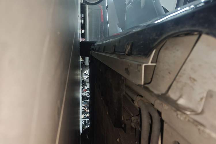 Used Geely Galaxy 8 2025 130km EM-i Deluxe Edition Right Side Sill