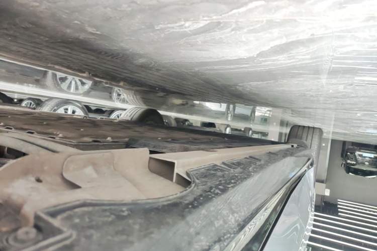 Used Geely Galaxy 8 2025 130km EM-i Deluxe Edition Right Side Sill