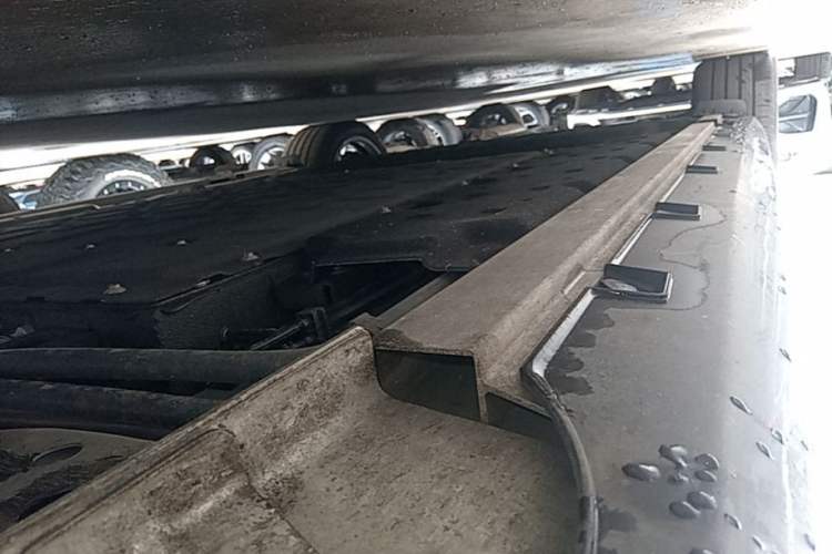 Used Geely Galaxy 8 2025 130km EM-i Flagship Edition Right Side Sill