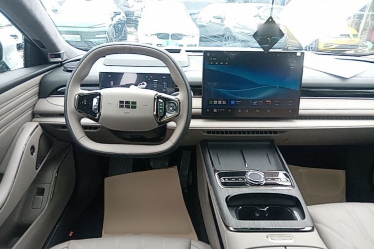 Used Geely Galaxy 8 2025 130km EM-i Flagship Edition Steering Wheel