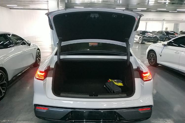 Used Geely Galaxy 8 2025 130km EM-P Starship Edition Trunk