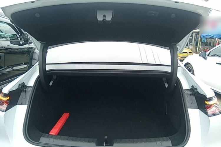 Used Geely Galaxy 8 2025 130km EM-i Flagship Edition Trunk