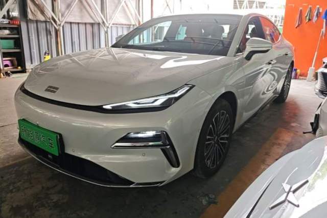Used Geely Galaxy 8 2025 130km EM-i Deluxe Edition