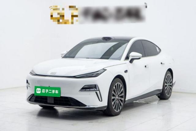 Used Geely Galaxy 8 2025 130km EM-P Starship Edition
